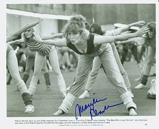 Marilu Henner autograph