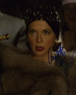 Annette Bening autograph