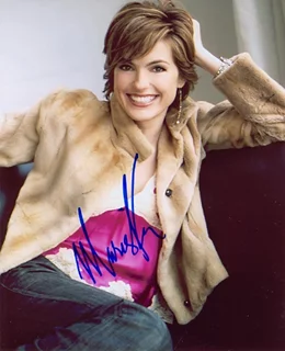 Mariska Hargitay autograph