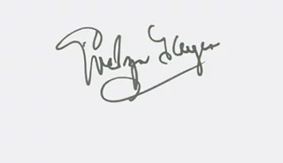 Evelyn Keyes autograph