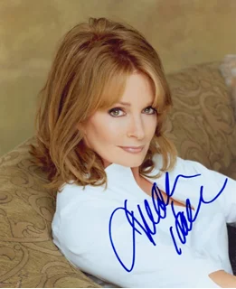 Deidre Hall autograph