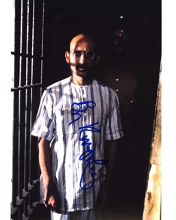 Ben Kingsley autograph
