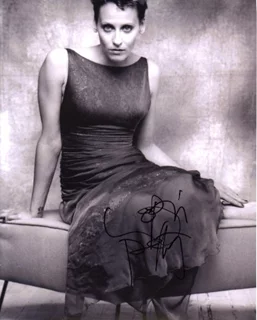 Lori Petty autograph