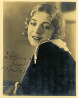Vilma Banky autograph