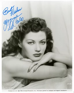 Yvonne DeCarlo autograph