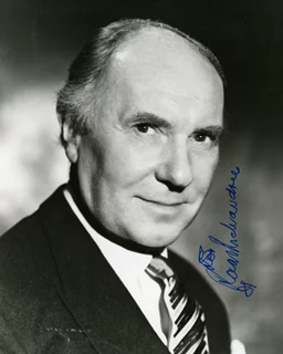 Ralph Richardson autograph