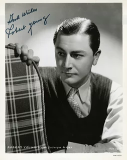 Robert Young autograph