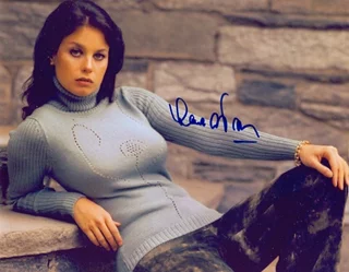 Lana Wood autograph