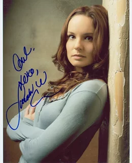 Sarah Wayne Callies autograph