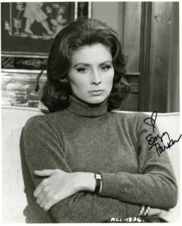 Suzy Parker autograph