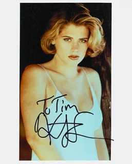 Kristy Swanson autograph