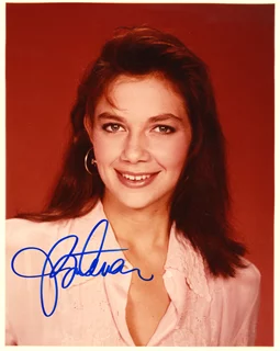 Justine Bateman autograph