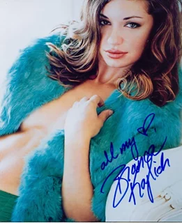 Bianca Kajlich autograph