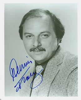 Dennis Franz autograph