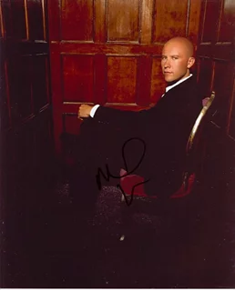 Michael Rosenbaum autograph