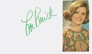 Lee Remick autograph
