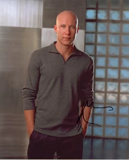 Michael Rosenbaum autograph