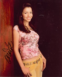 Masiela Lusha autograph