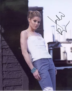 Julie Bowen autograph