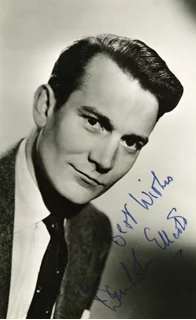 Denholm Elliott autograph