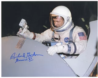 Richard Gordon autograph