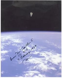 Bruce McCandless autograph