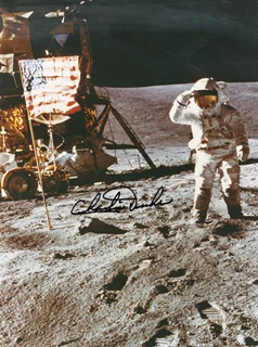 Charlie Duke autograph