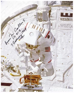 Bruce McCandless autograph