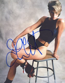 Jamie Lee Curtis autograph