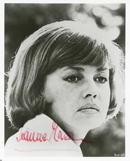 Jeanne Moreau autograph
