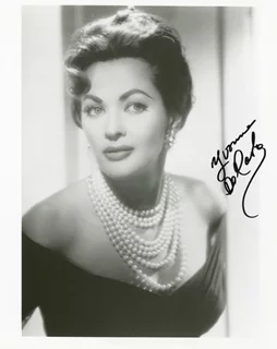 Yvonne DeCarlo autograph