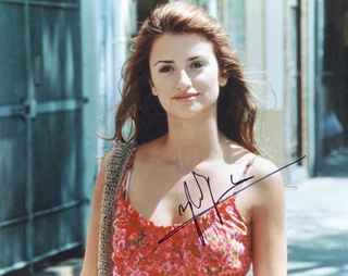 Penelope Cruz autograph
