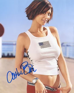 Catherine Bell autograph