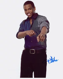 Tristan Wilds autograph