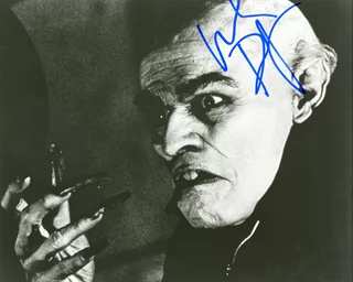 Willem DaFoe autograph