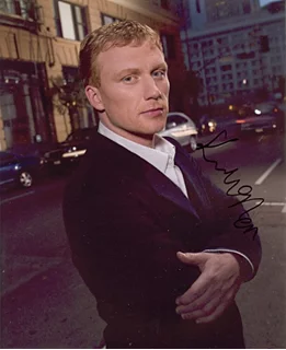 Kevin McKidd autograph