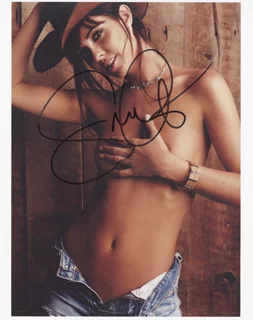 Summer Altice autograph