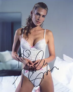 Molly Sims autograph