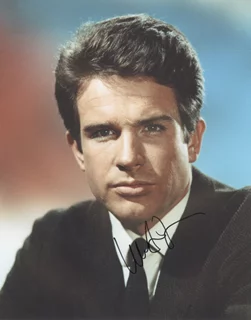 Warren Beatty autograph