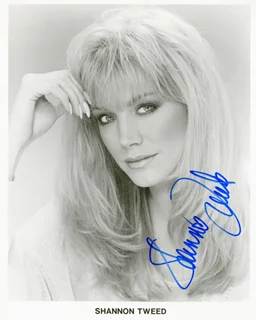 Shannon Tweed autograph
