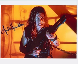 Linda Hamilton autograph