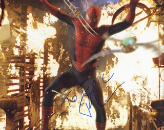 Tobey Maguire autograph