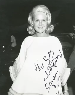 Sandra Dee autograph