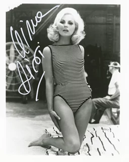 Virna Lisi autograph