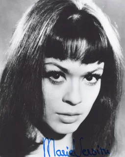 Marie Versini autograph