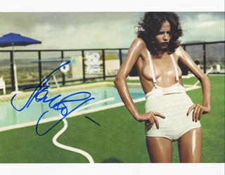 Natasha Poly autograph