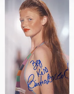 Cintia Dicker autograph