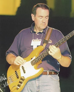 Mike Huckabee autograph