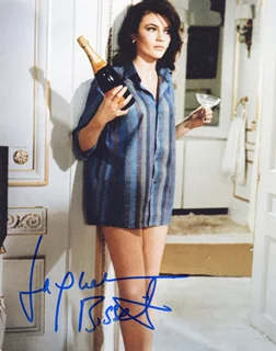 Jacqueline Bisset autograph