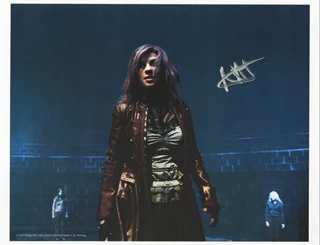 Natalia Tena autograph